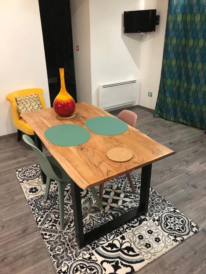 Les Haltes De La Rive Gauche Apartman Sury-pres-Lere Kültér fotó