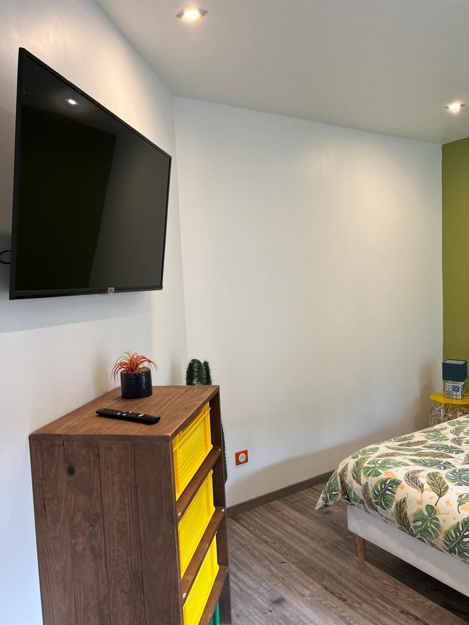 Les Haltes De La Rive Gauche Apartman Sury-pres-Lere Kültér fotó